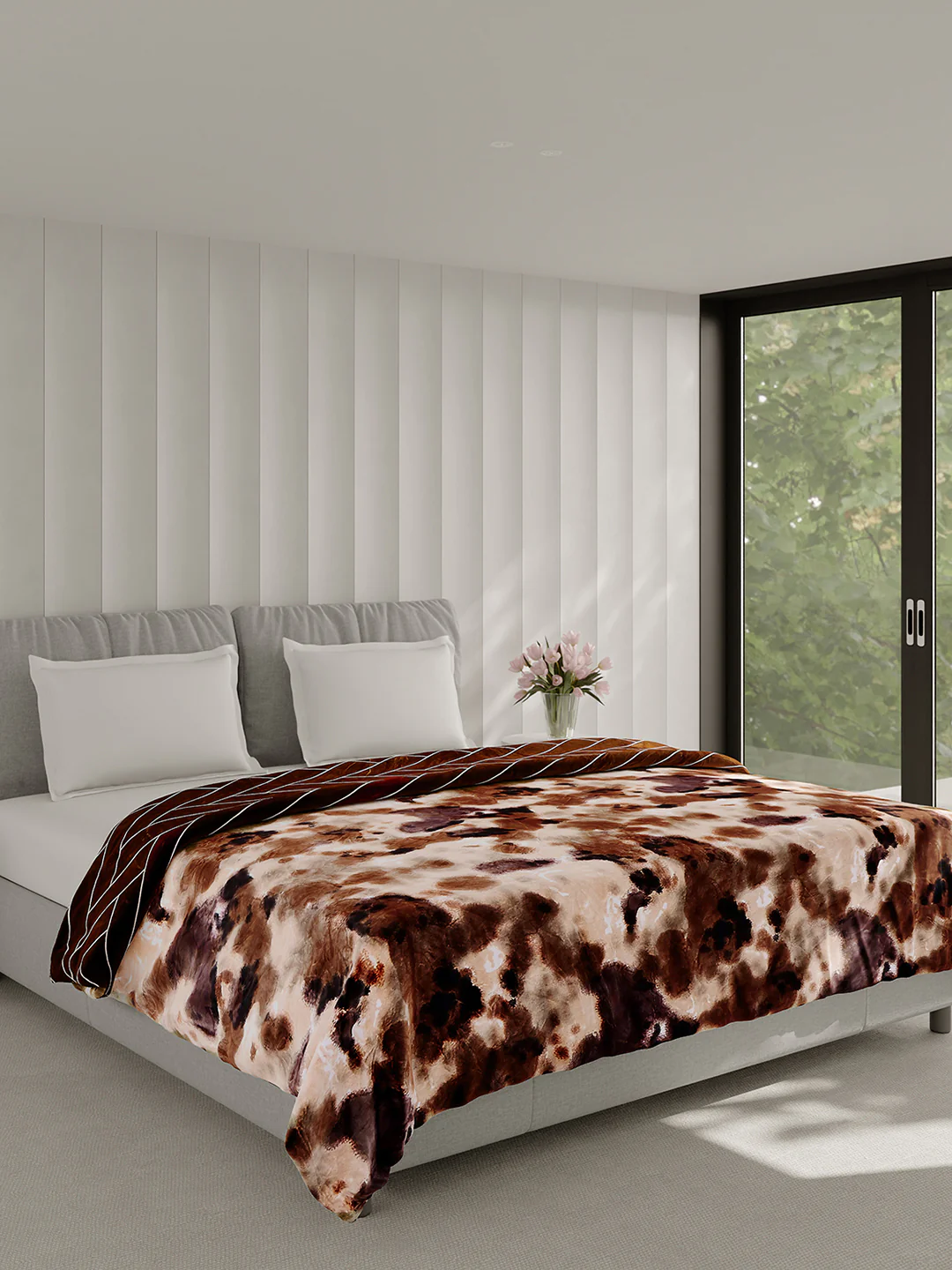 Printed Double Bed 350 GSM Blanket for AC Room - (Manhattan) - Image 4