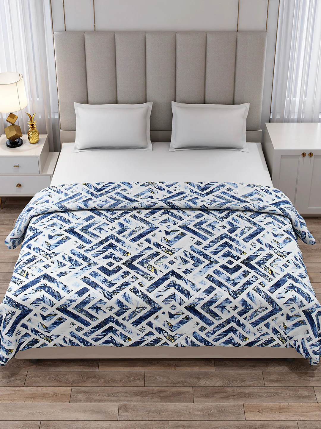 Printed Double Bed 354 GSM Blanket for AC Room - (Opera) - Image 2