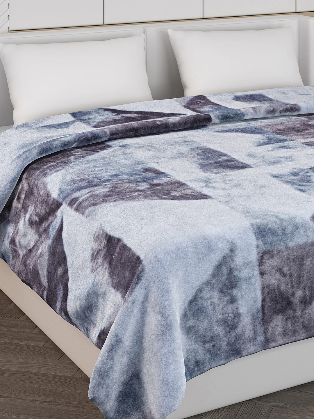 Printed Double Bed 900 GSM Blanket for Heavy Winter -1 Ply (Weight 4.9 kg) - Image 4