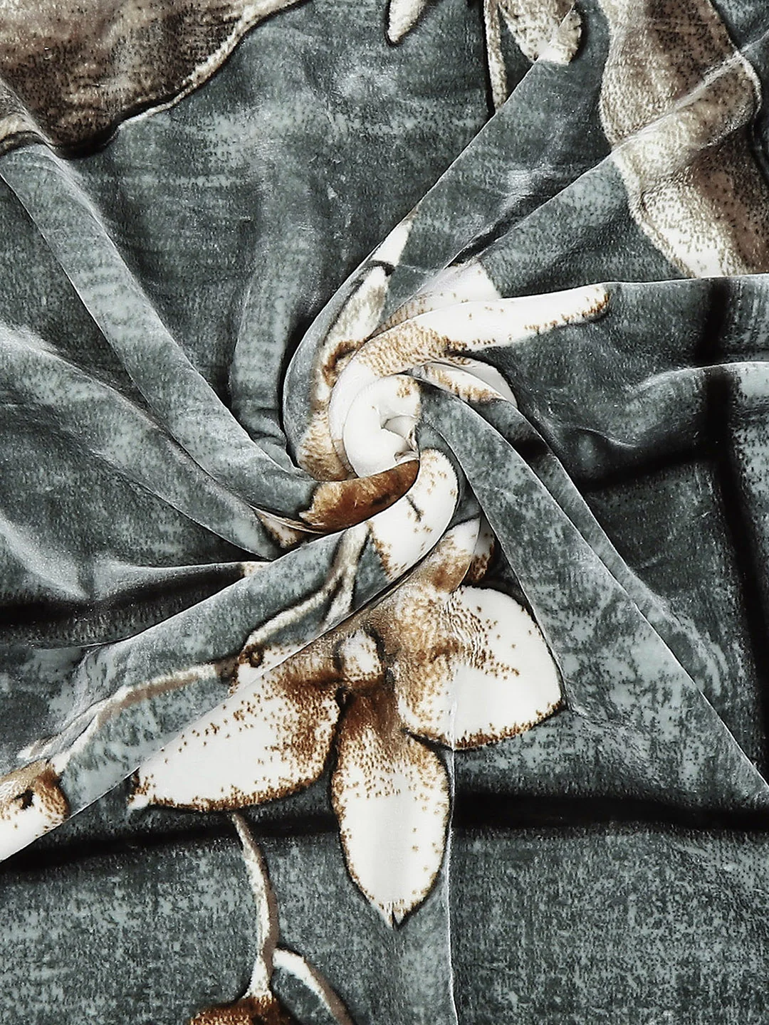 Printed Double Bed 947 GSM Blanket Hunter 2 Ply (Weight 5 kg) - Image 7