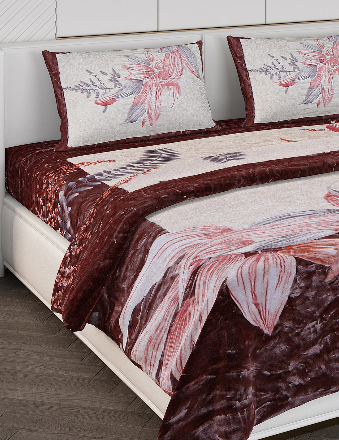 Printed Double Bed Bedding Set - Image 5