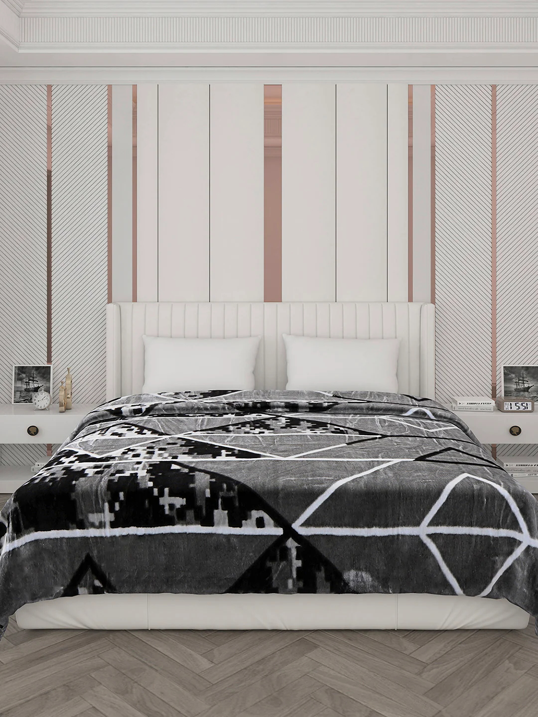 Printed Double Bed Reversible Blanket 2 Ply, 871 GSM, 4.6 kg (Moonvalley) - Image 2