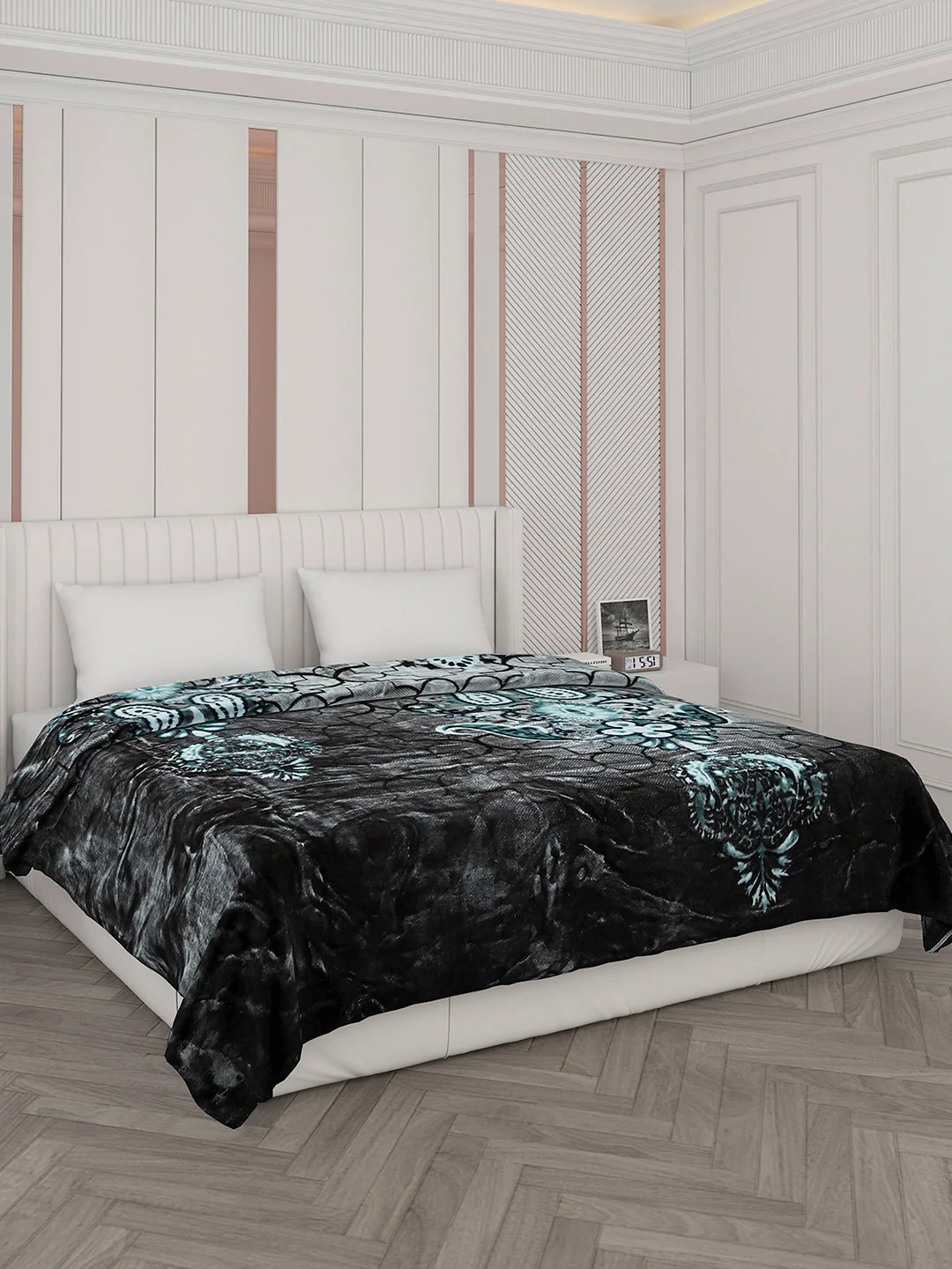 Printed Double Bed Reversible Blanket 2 Ply, 871 GSM, 4.6 kg (Moonvalley) - Image 4