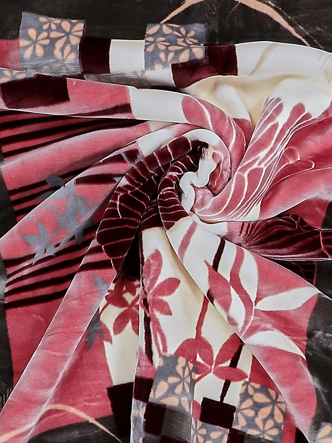 Printed Double Bed Blanket for Heavy Winter -2 Ply - Image 7