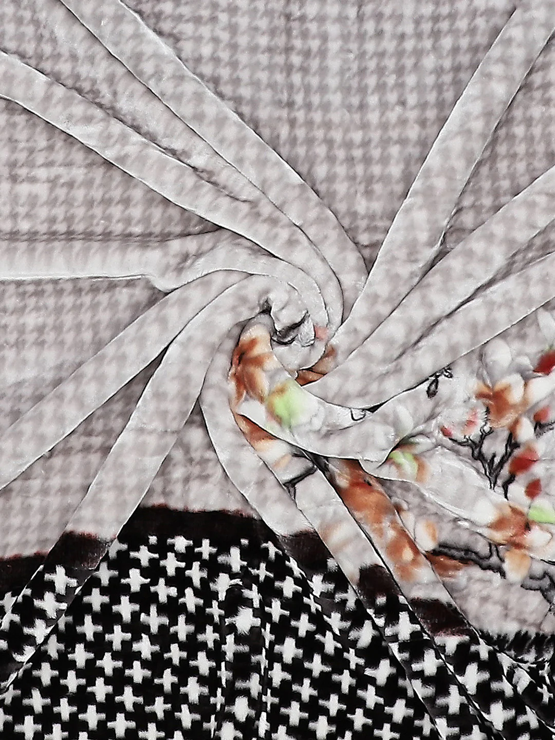 Printed Double Bed Blanket for Heavy Winter -2 Ply - Image 9
