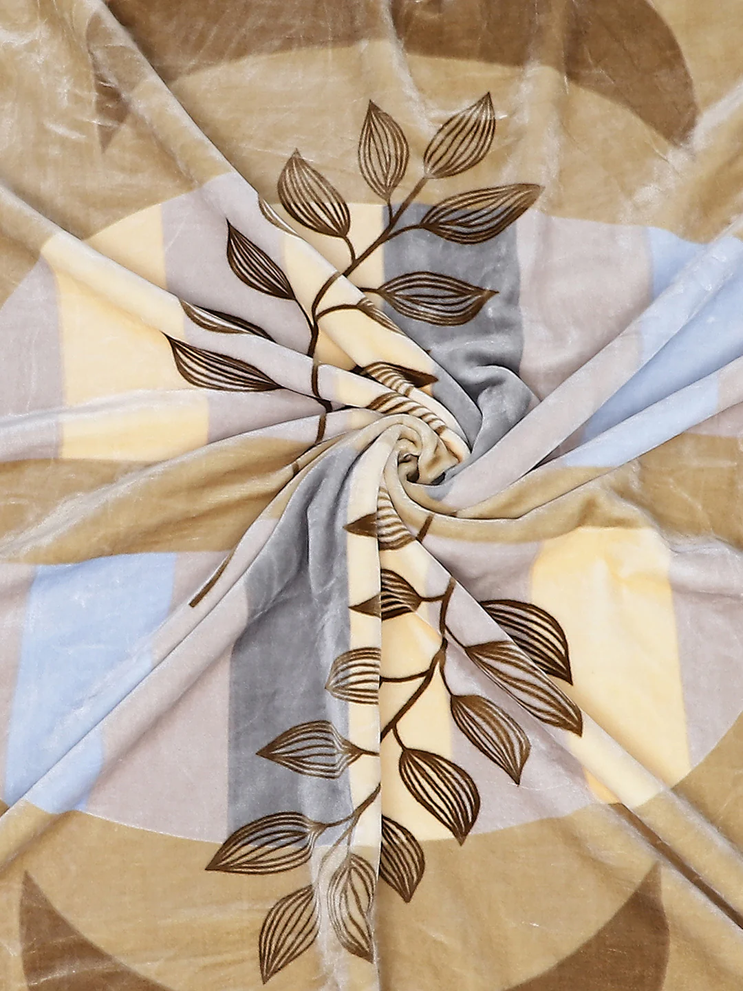 Printed Double Bed Blanket for Heavy Winter -2 Ply - Image 7