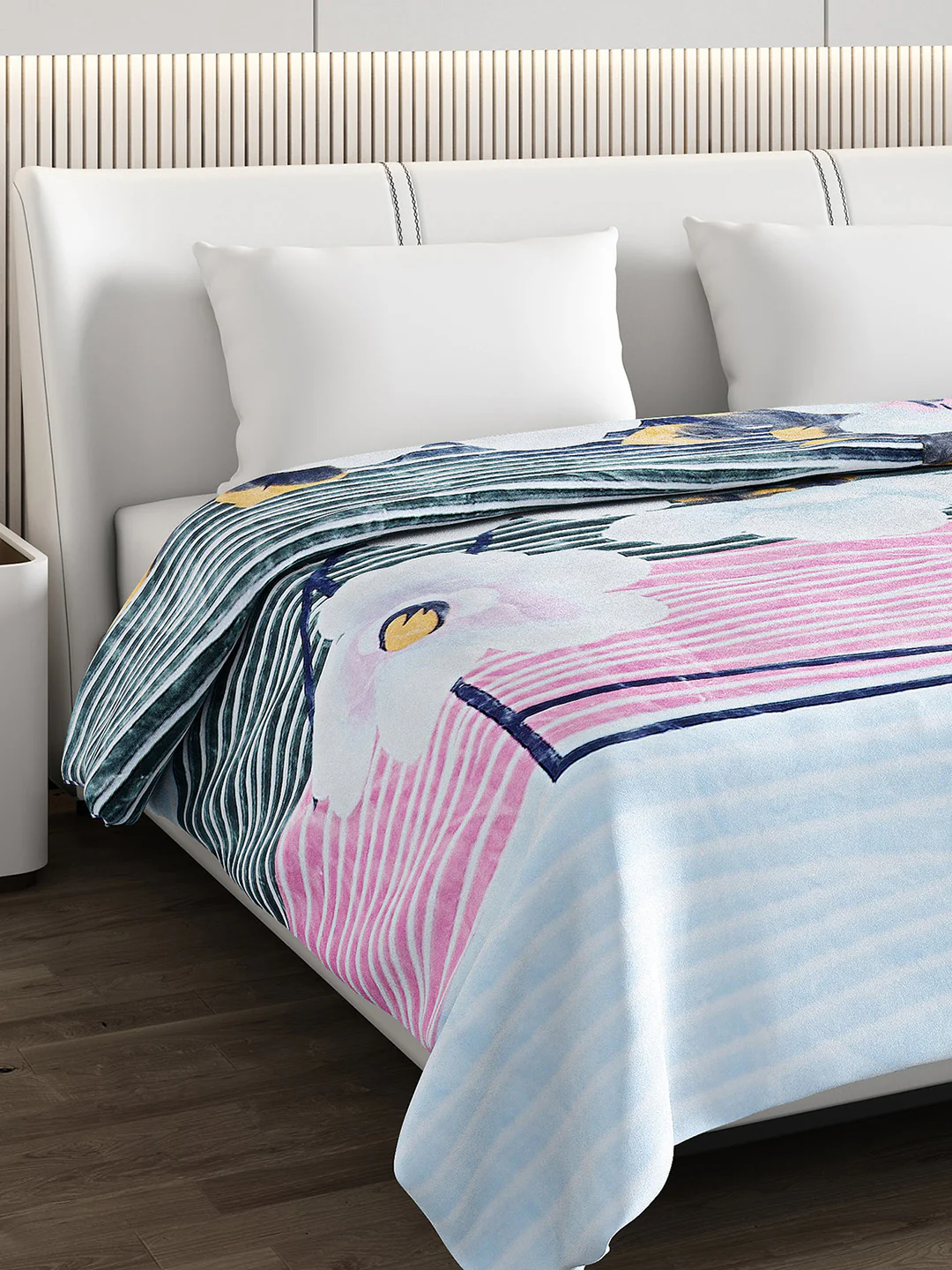 Printed Double Bed Blanket for Heavy Winter -3 Ply - Image 4