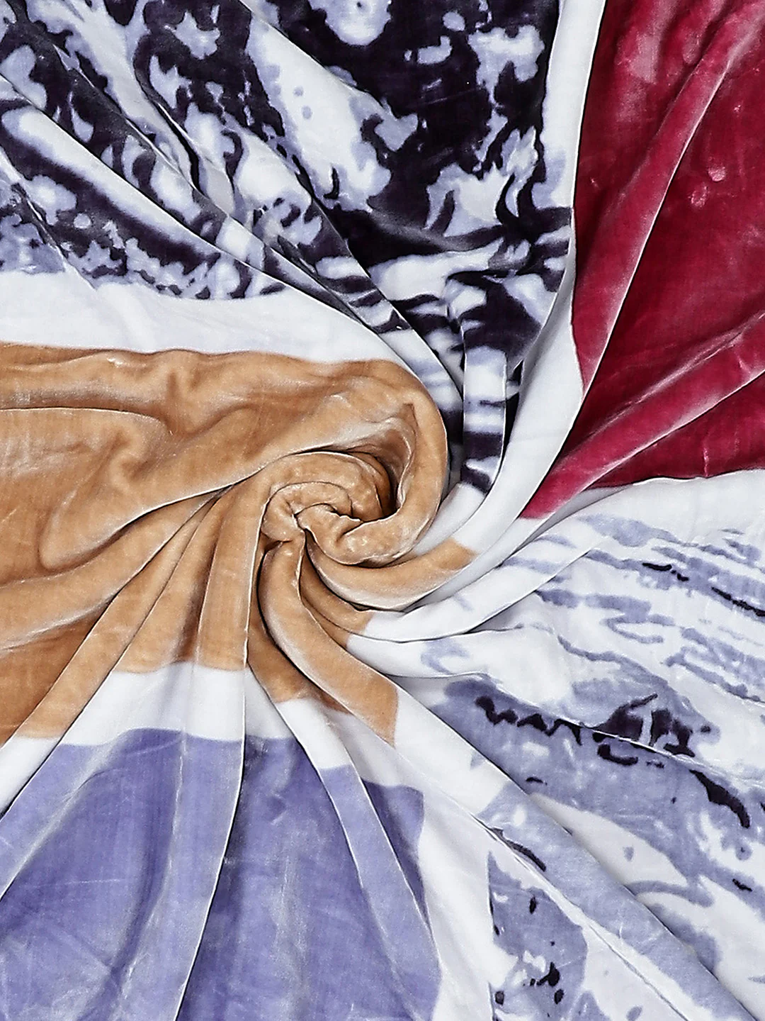 Printed Double Bed Blanket for Mild Winter -2 Ply - Image 7