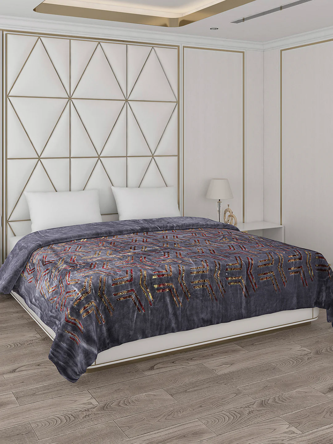 Printed Double Bed Blanket for Mild Winter -2 Ply - Image 4