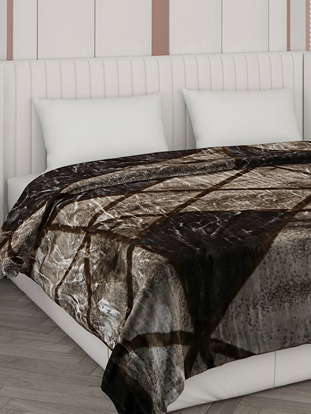 Printed Double Bed Blanket for Mild Winter -2 Ply - Image 4