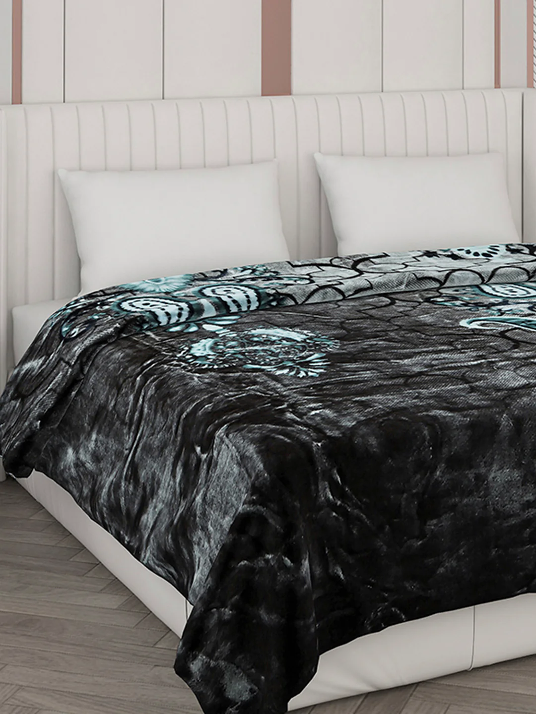 Printed Double Bed Blanket for Mild Winter -2 Ply - Image 4