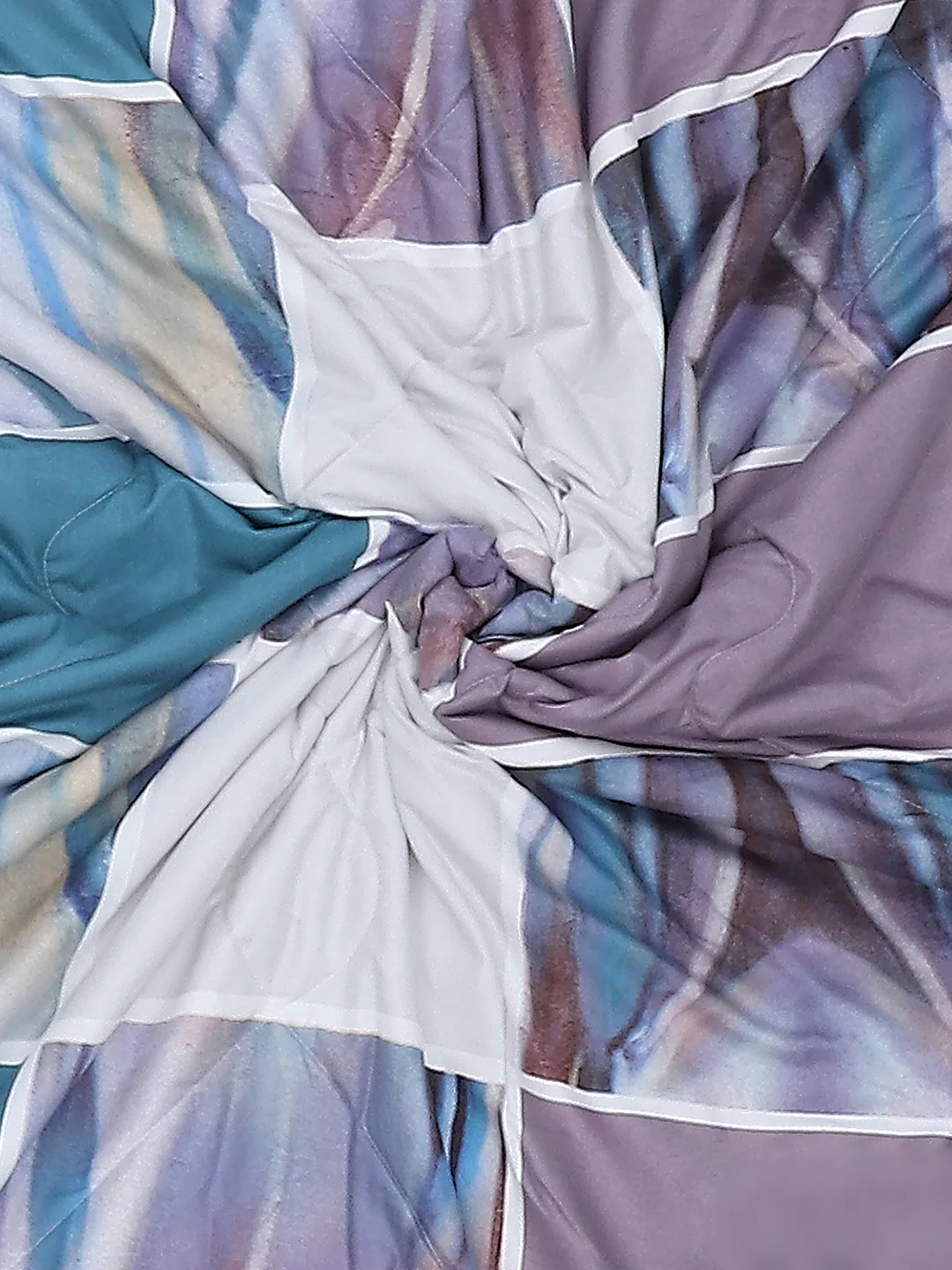 Printed Polyester Double Bed Comforter for AC Room - Image 7