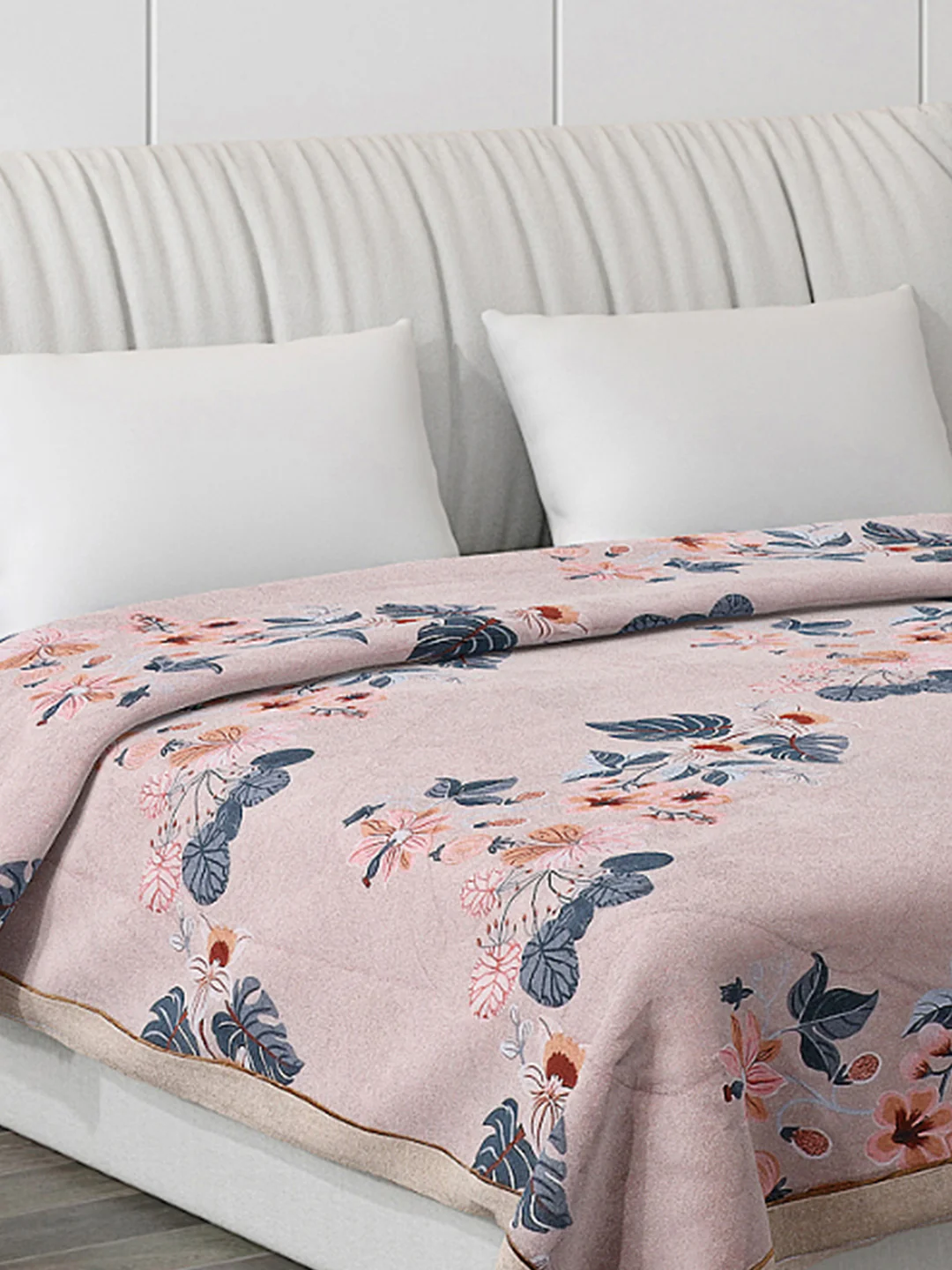 Printed Polyester Double Bed Comforter for AC Room - Image 4