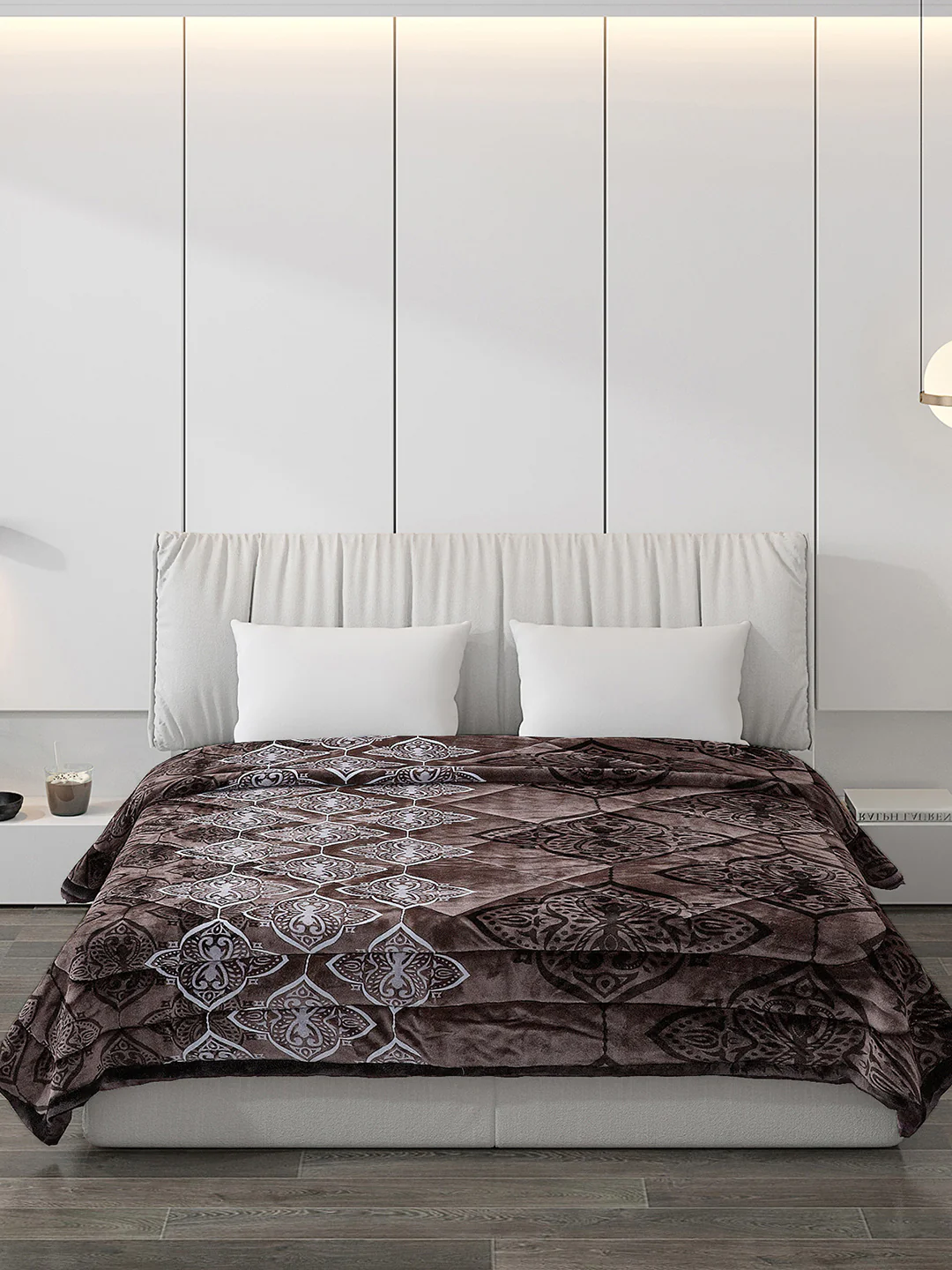 Printed Polyester Double Bed Comforter for Winter - Image 3