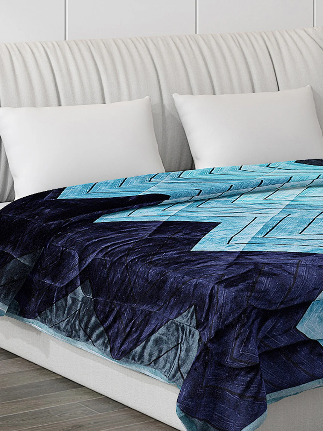 Printed Polyester Double Bed Comforter for Winter - Image 4