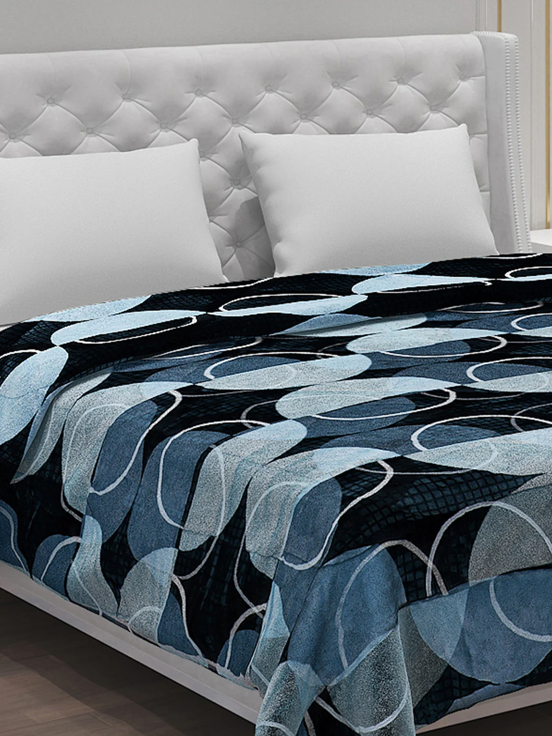 Printed Polyester Double Bed Comforter for Winter - Image 4