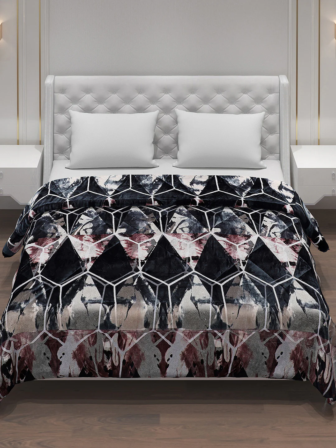 Printed Polyester Double Bed Comforter for Winter - Image 2