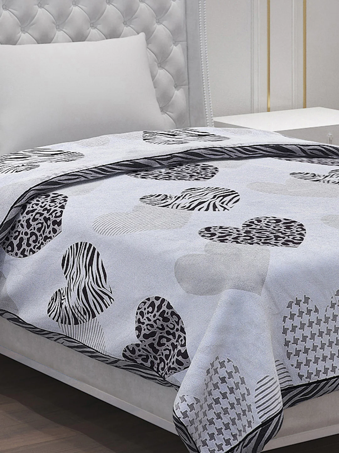 Printed Polyester Single Bed Comforter for AC Room - Image 4
