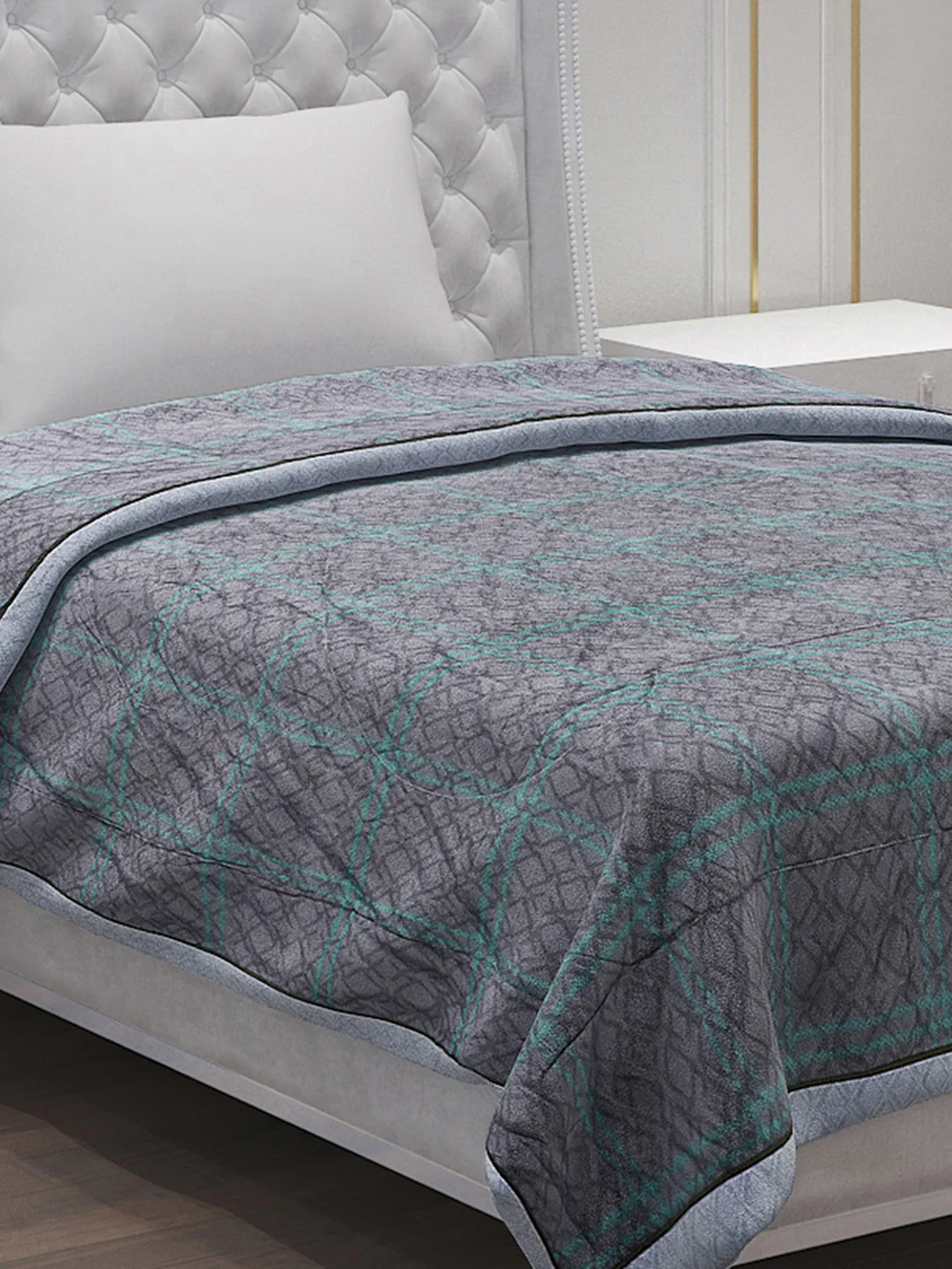 Printed Polyester Single Bed Comforter for AC Room - Image 4