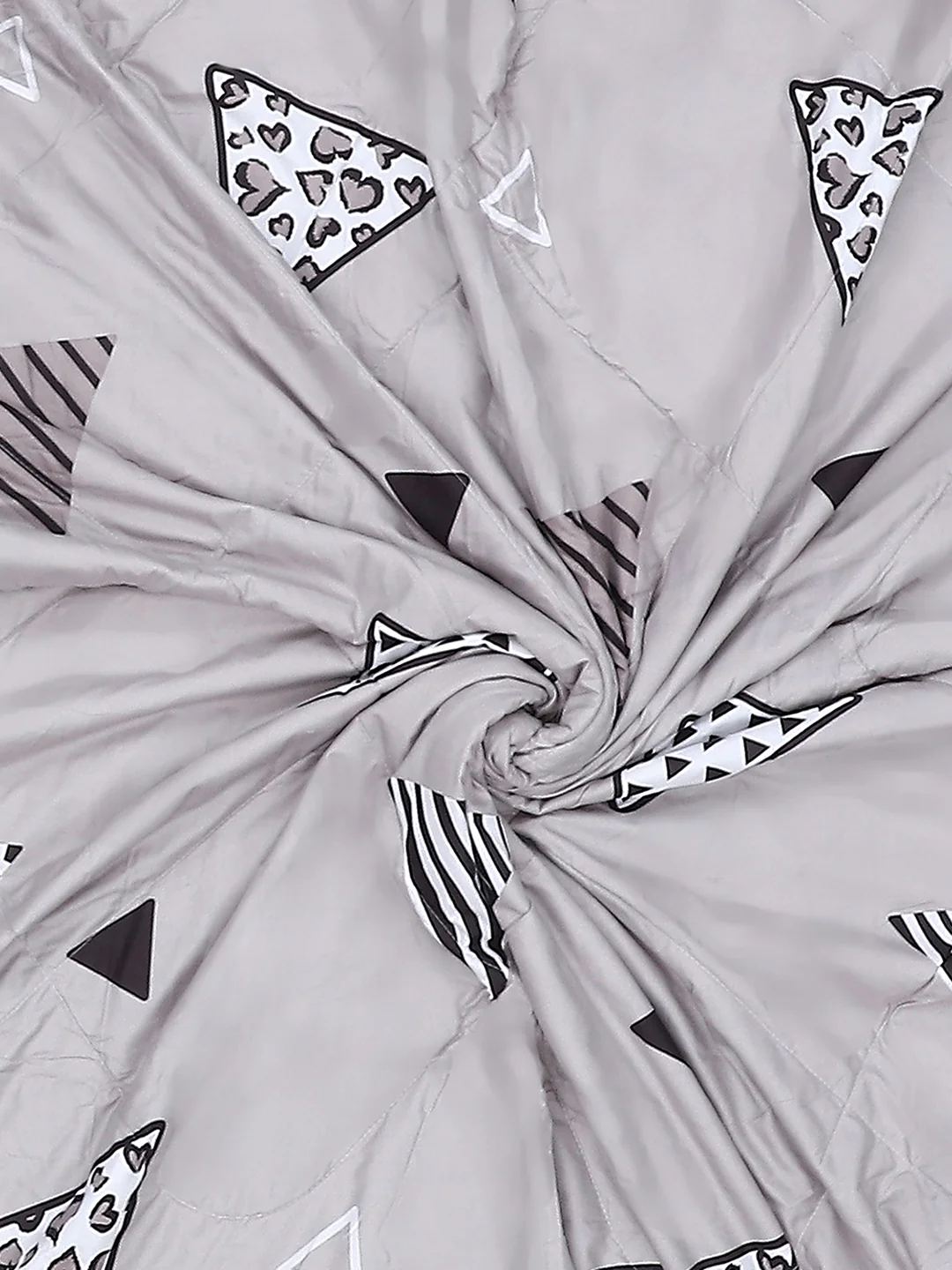 Printed Polyester Single Bed Comforter for AC Room - Image 7