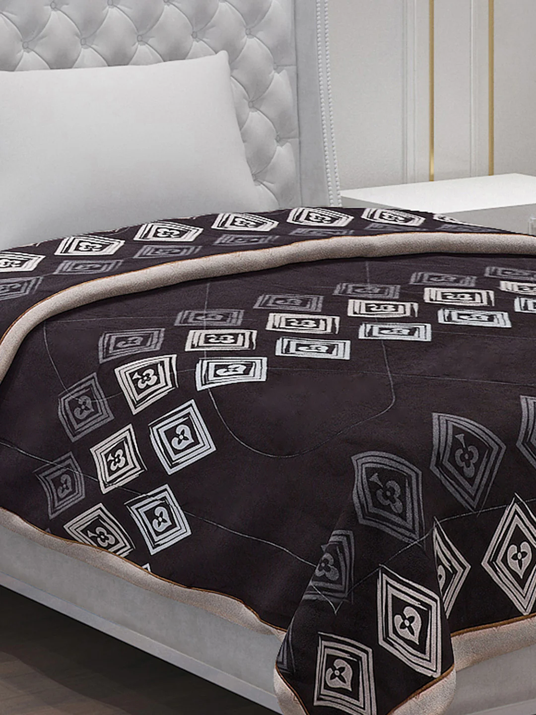 Printed Polyester Single Bed Comforter for AC Room - Image 4