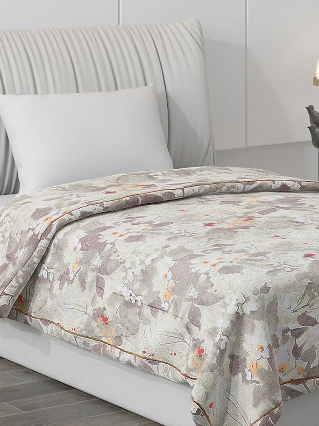 Printed Polyester Single Bed Comforter for AC Room - Image 4