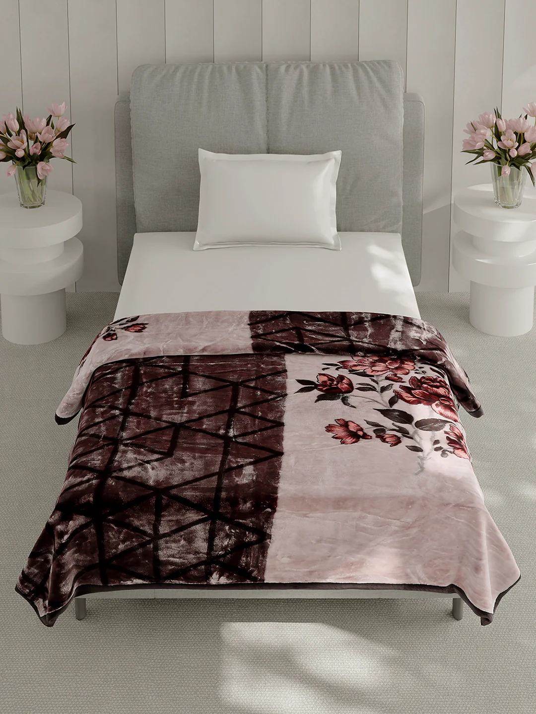 Printed Single Bed 2 Ply, 895 GSM Blanket for Heavy Winter - (Lavish Pvc) - Image 3