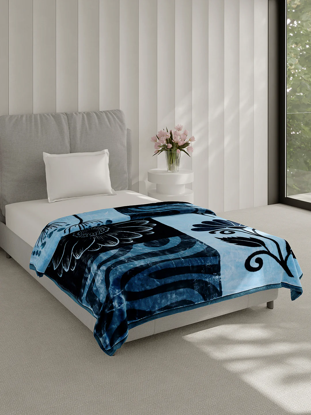 Printed Single Bed 2 Ply, 895 GSM Blanket for Heavy Winter - (Lavish Pvc) - Image 4