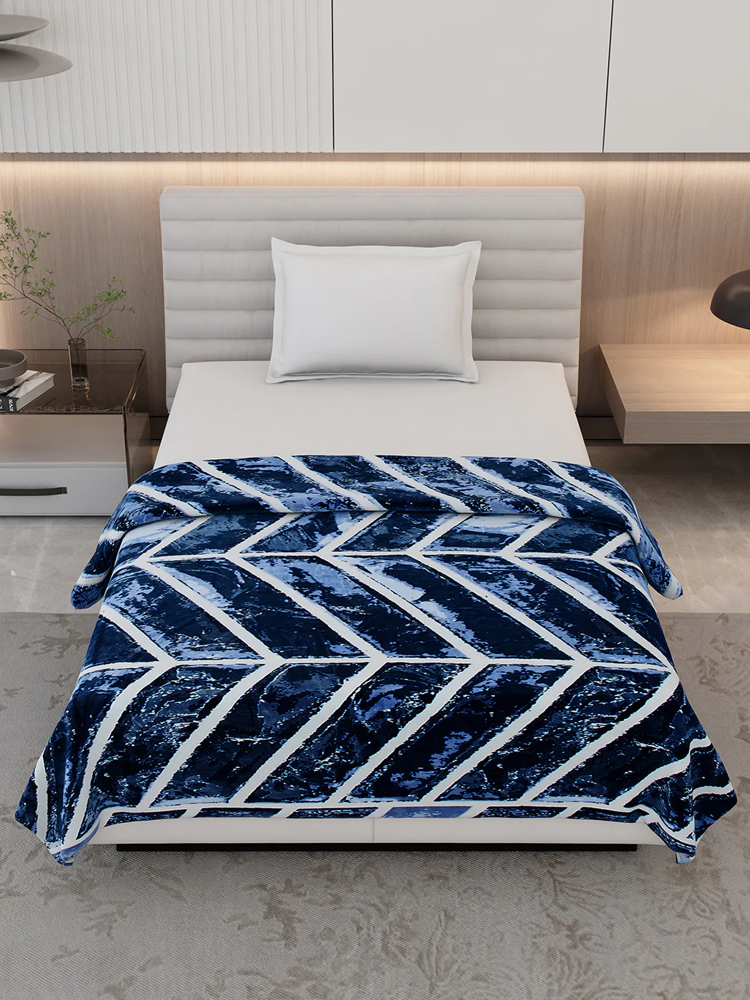 Printed Single Bed 300 GSM Blanket for AC Room - (Legacy) - Image 2