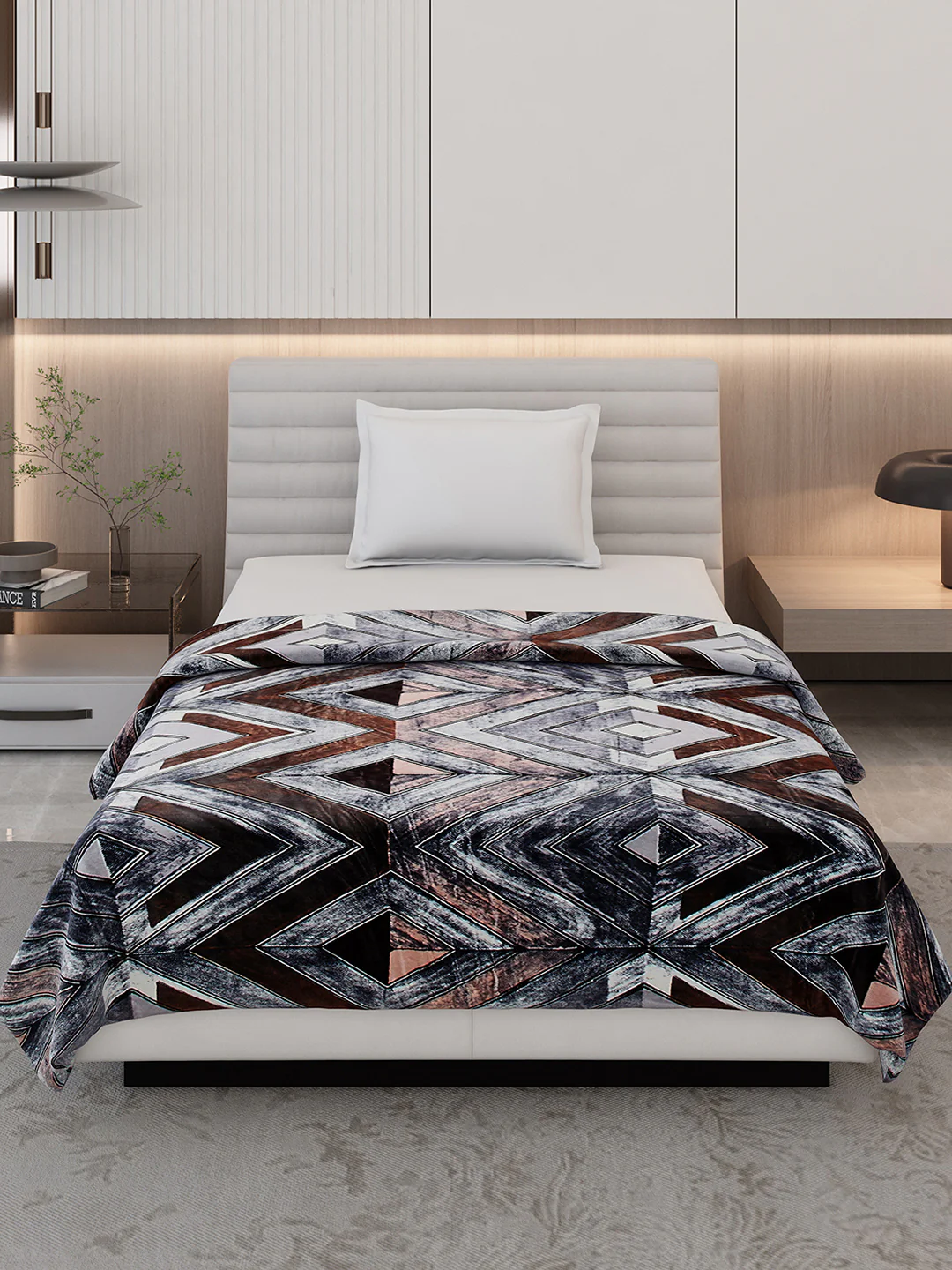 Printed Single Bed 300 GSM Blanket for AC Room - (Legacy) - Image 3