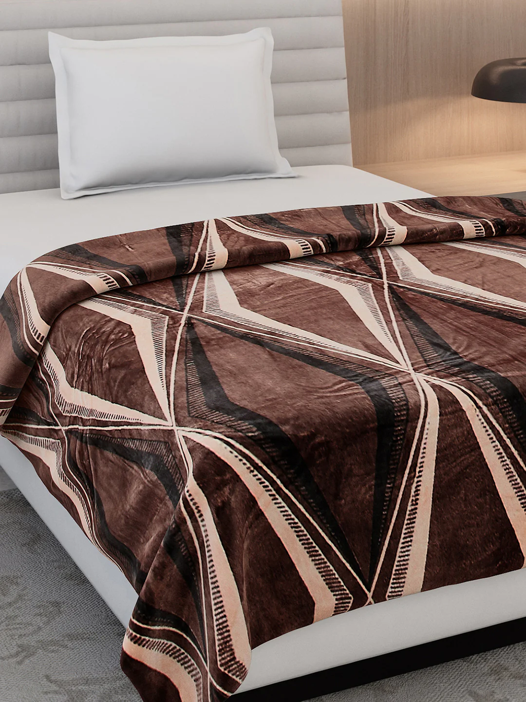 Printed Single Bed 300 GSM Blanket for AC Room - (Legacy) - Image 4