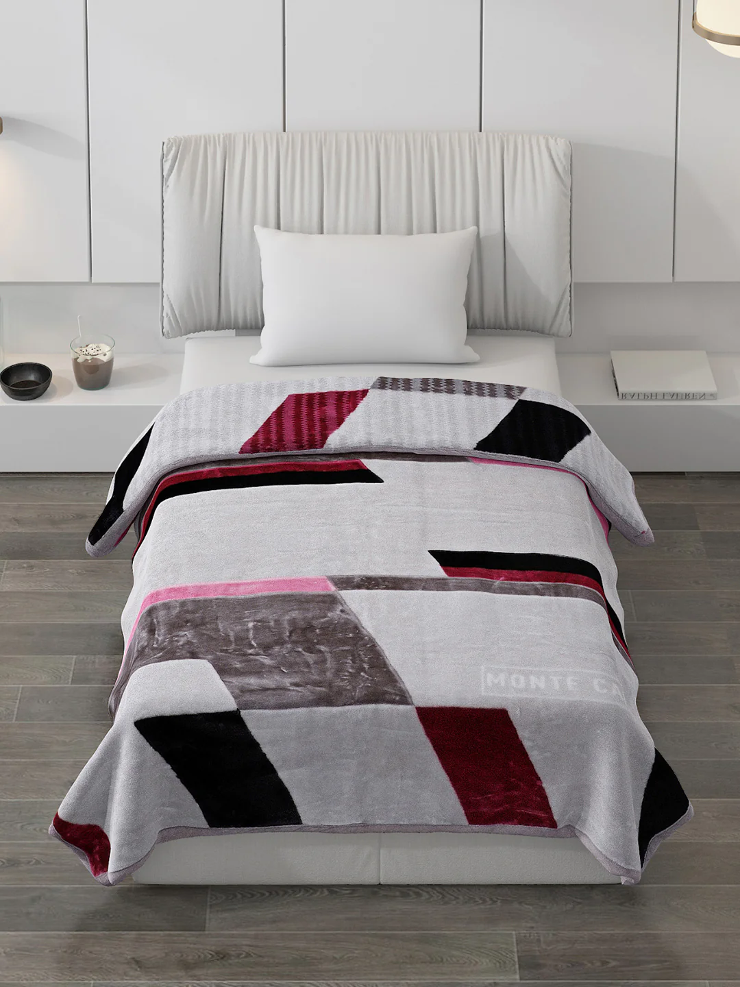 Printed Single Bed 852 GSM Blanket Knight Rider 2 Ply (Weight 3 kg) - Image 3