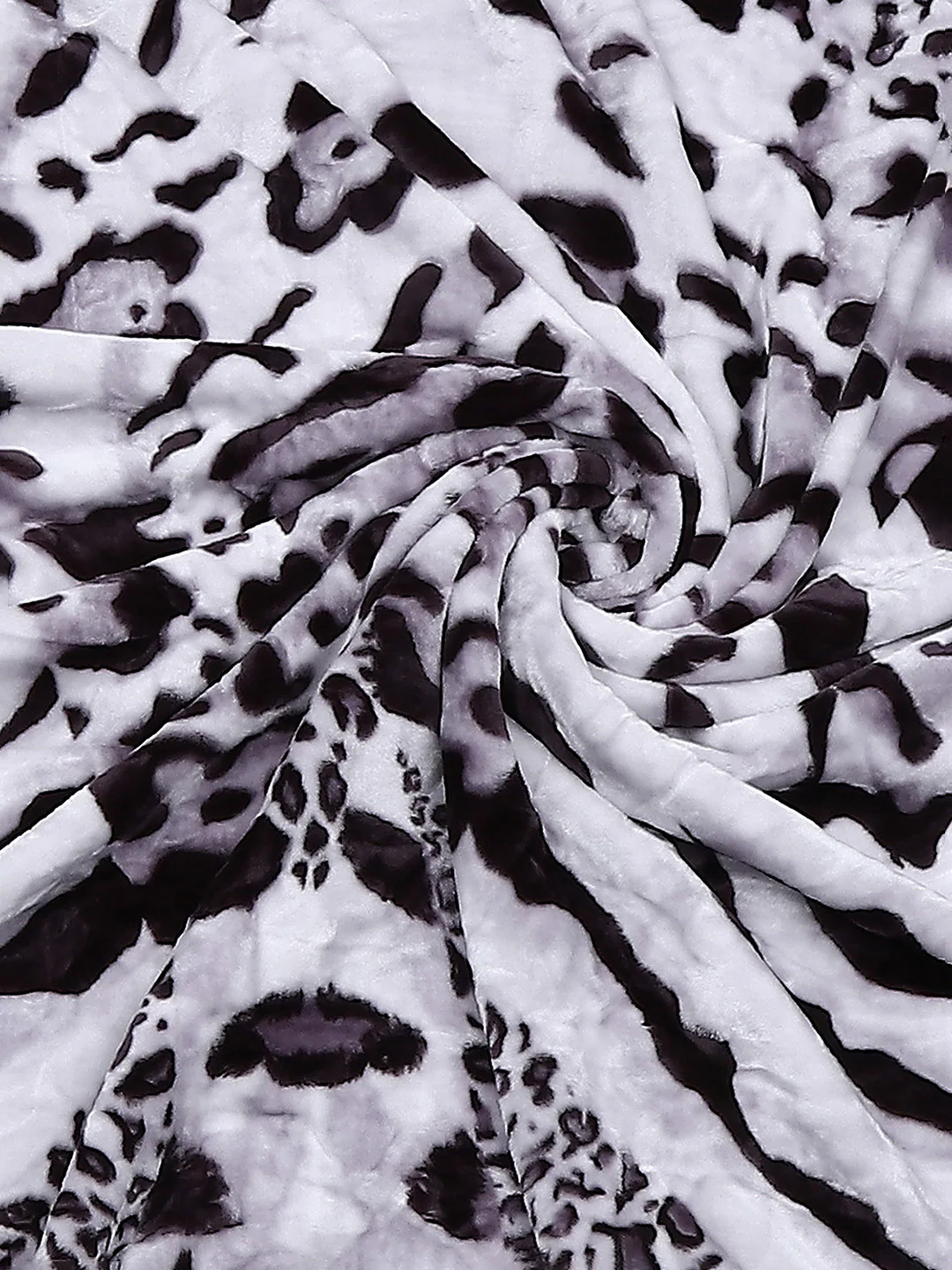 Printed Single Bed Reversible Blanket 2 Ply, 511 GSM, 1.8 kg (New Diamond) - Image 11