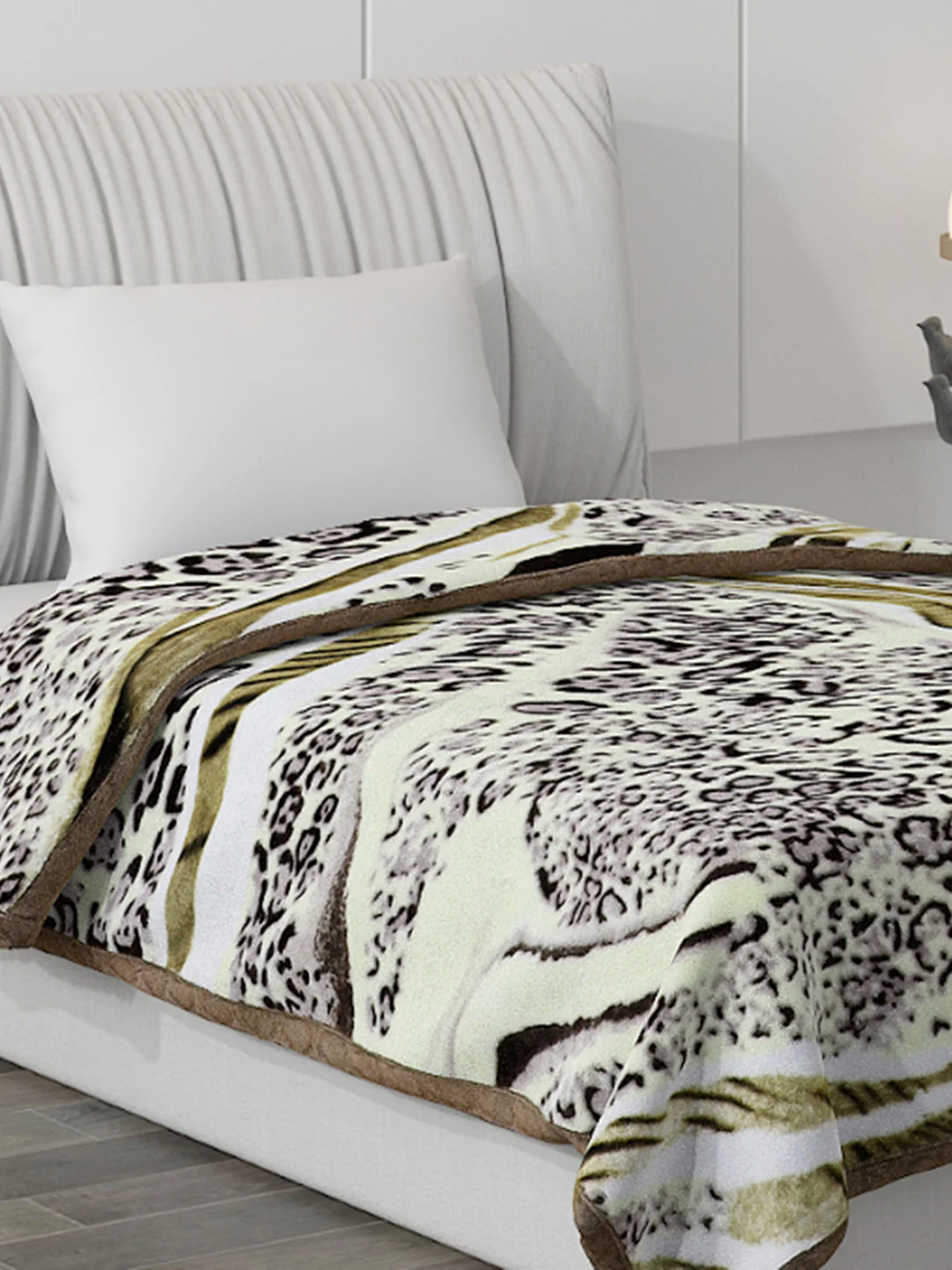 Printed Single Bed Blanket for Heavy Winter -2 Ply - Image 4