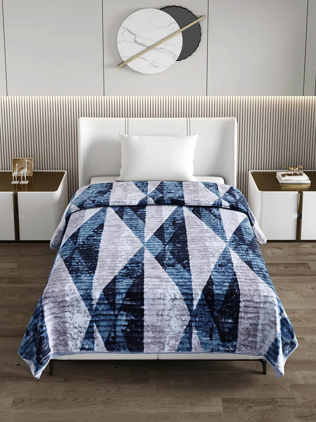 Printed Single Bed Blanket for Heavy Winter -3 Ply - Image 3