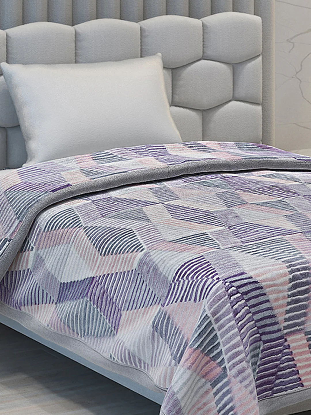 Printed Single Bed Blanket for Mild Winter -2 Ply - Image 4