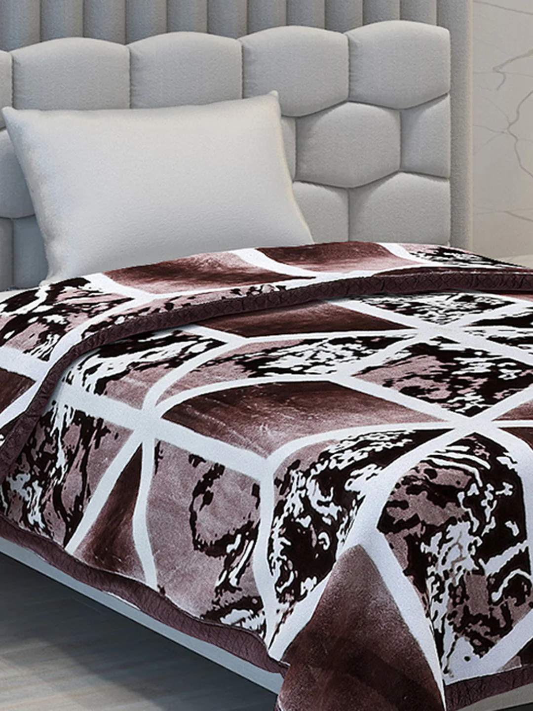 Printed Single Bed Blanket for Mild Winter -2 Ply - Image 4