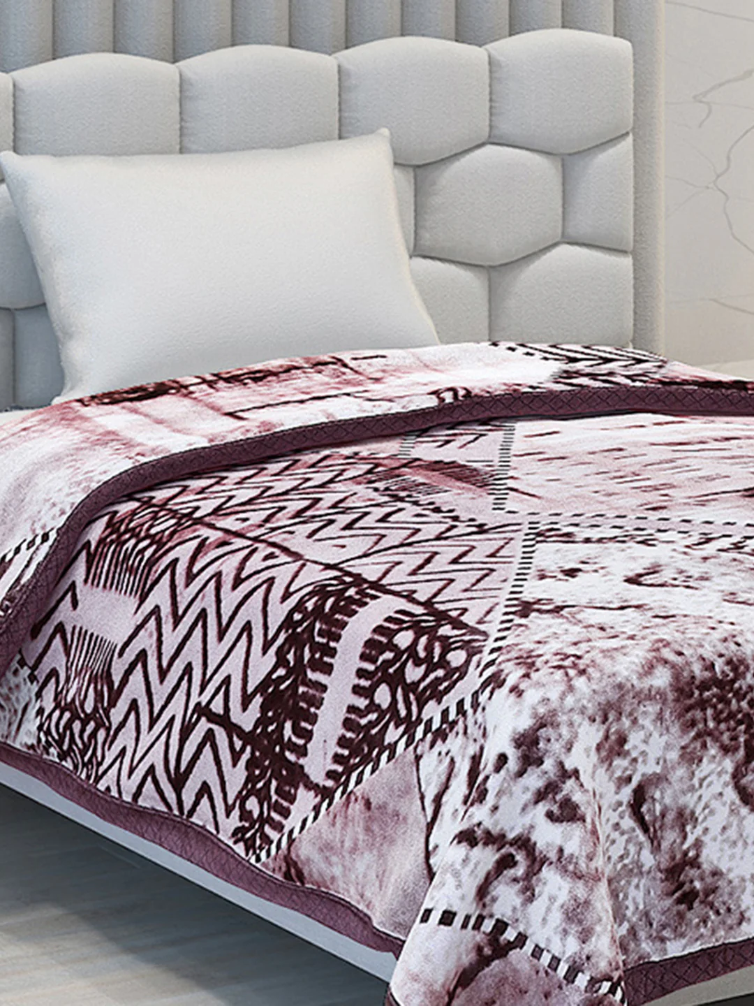Printed Single Bed Blanket for Mild Winter -2 Ply - Image 4
