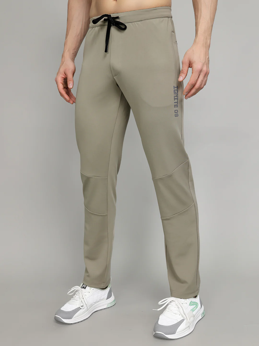 Rock.it Men Beige Solid Slim Fit Lower - Image 2