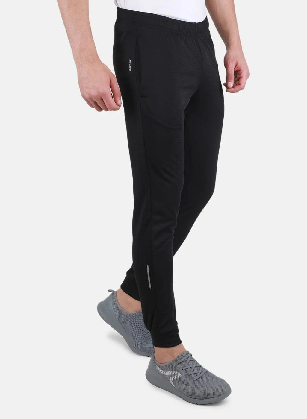 Rock.it Men Black Regular Fit Jogger - Image 6