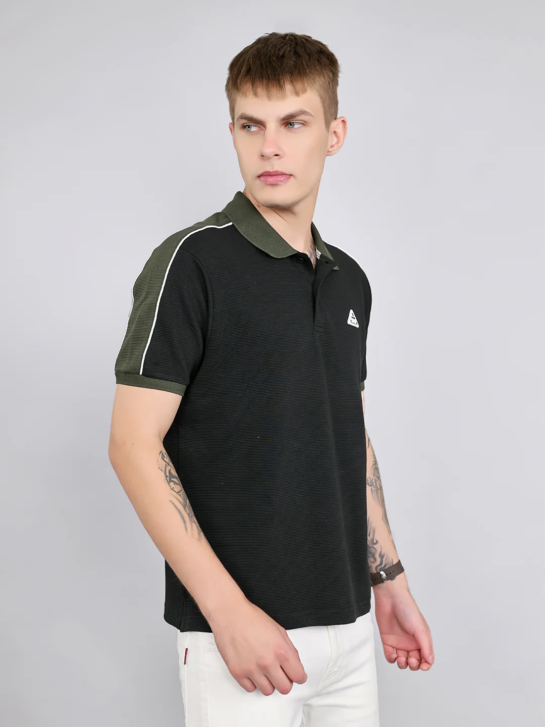 Rock.it Men Black Self Design Collar Half Sleeve T-Shirt - Image 2