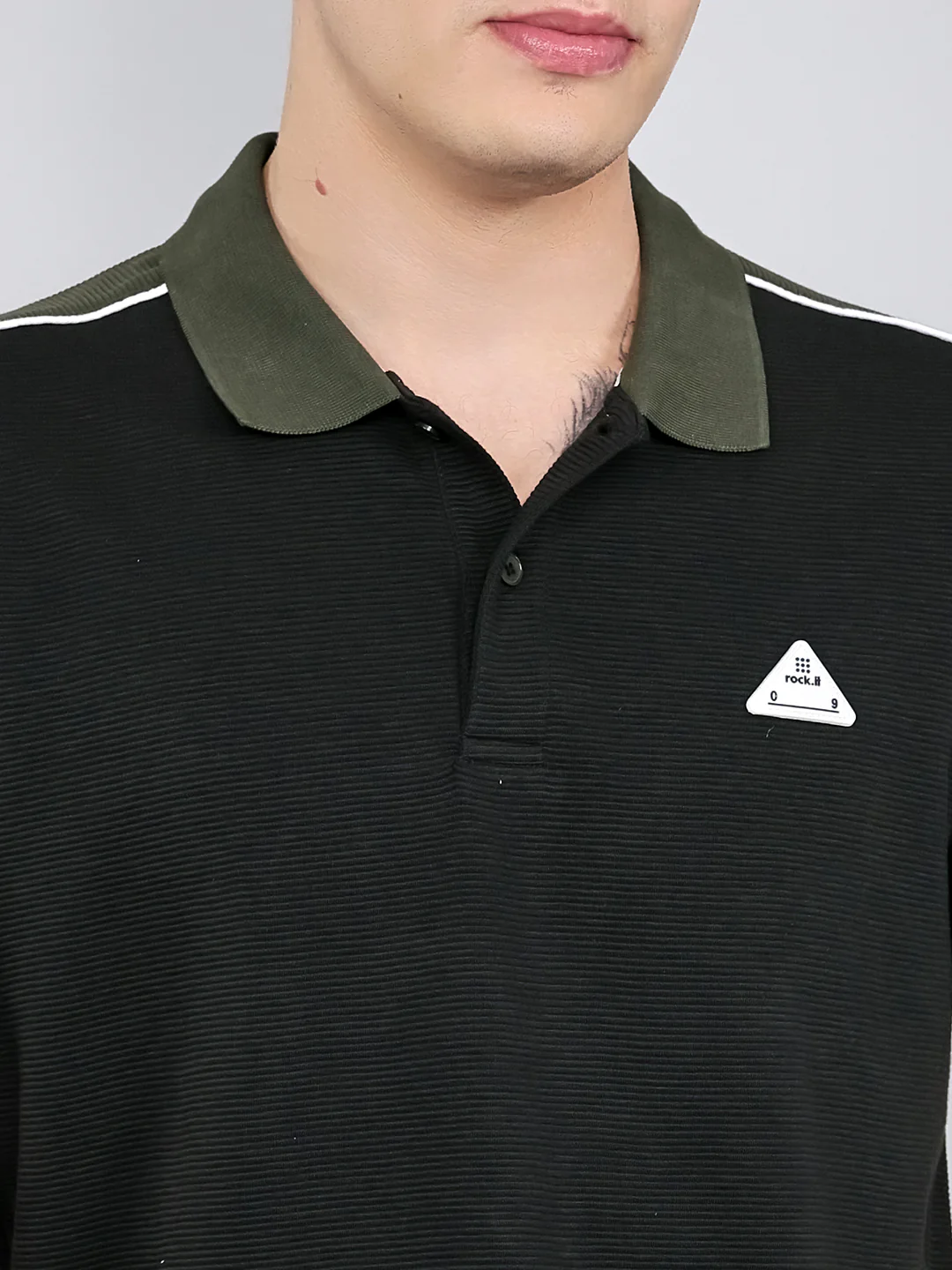 Rock.it Men Black Self Design Collar Half Sleeve T-Shirt - Image 5