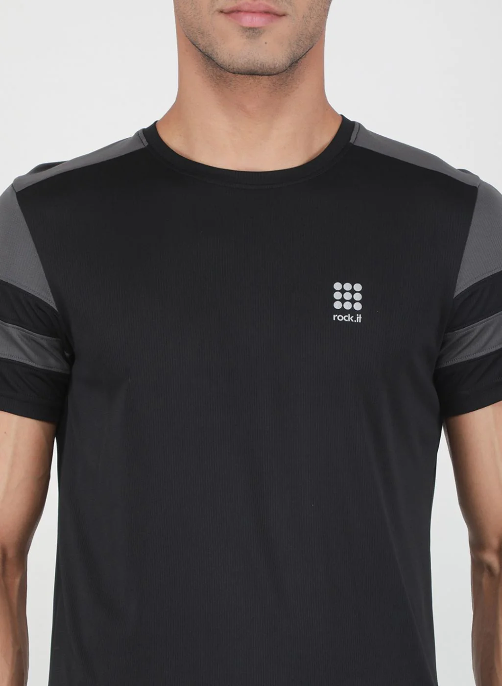 Rock.it Men Black Self Design T-Shirt - Image 5
