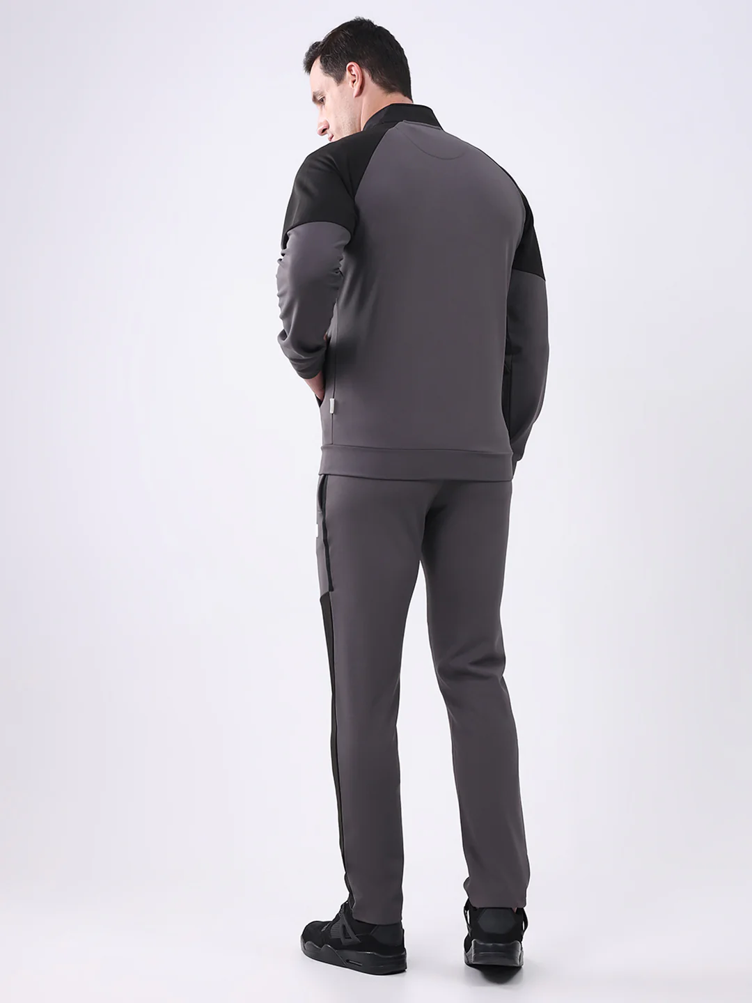 Rock.it Men Black Solid Mock Neck Full Sleeve Winter Tracksuit - Image 5