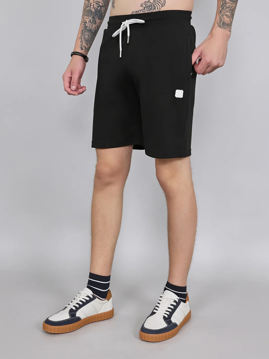Rock.it Men Black Solid Regular Fit Shorts - Image 2