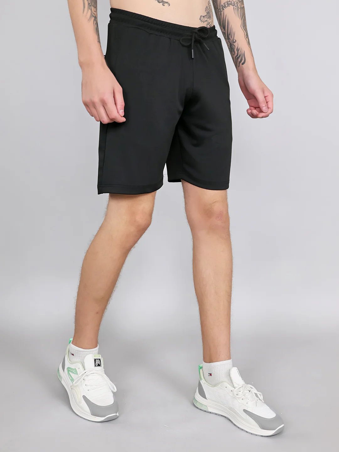 Rock.it Men Black Solid Regular Fit Shorts - Image 3