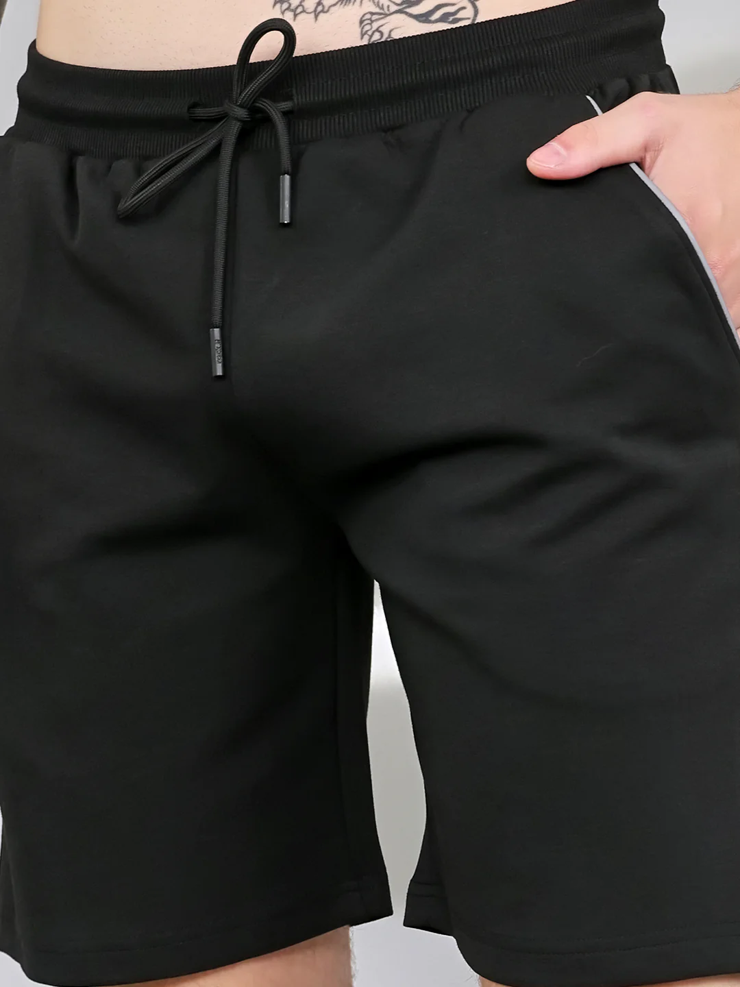 Rock.it Men Black Solid Regular Fit Shorts - Image 5