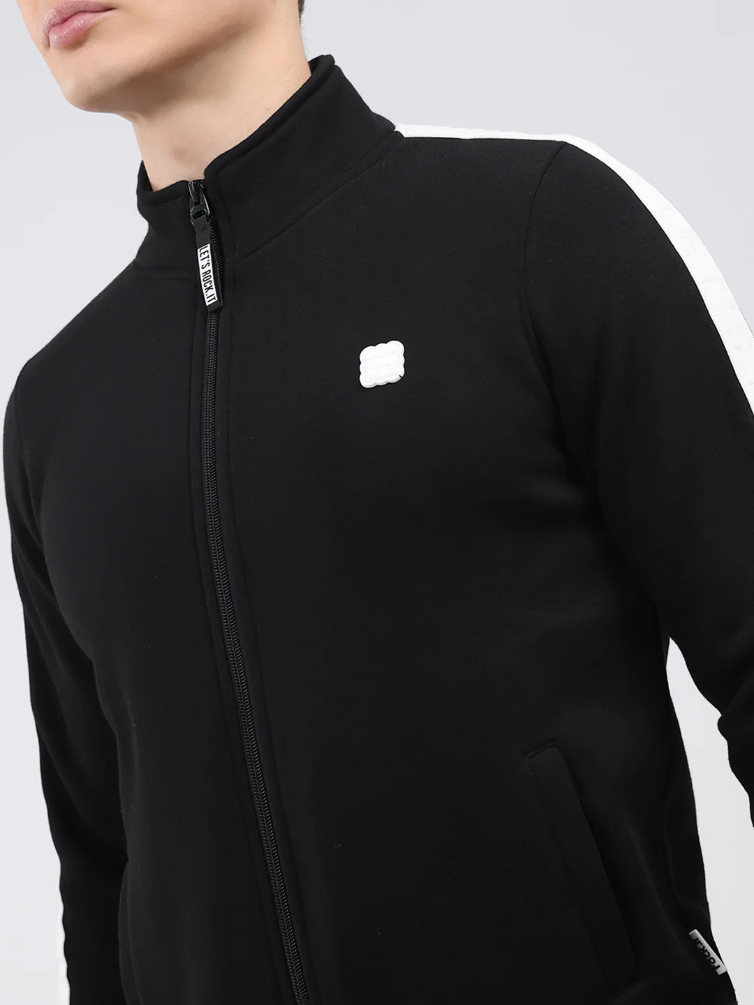 Rock.it Men Black Solid Round Neck Full Sleeve Winter Tracksuit - Image 7