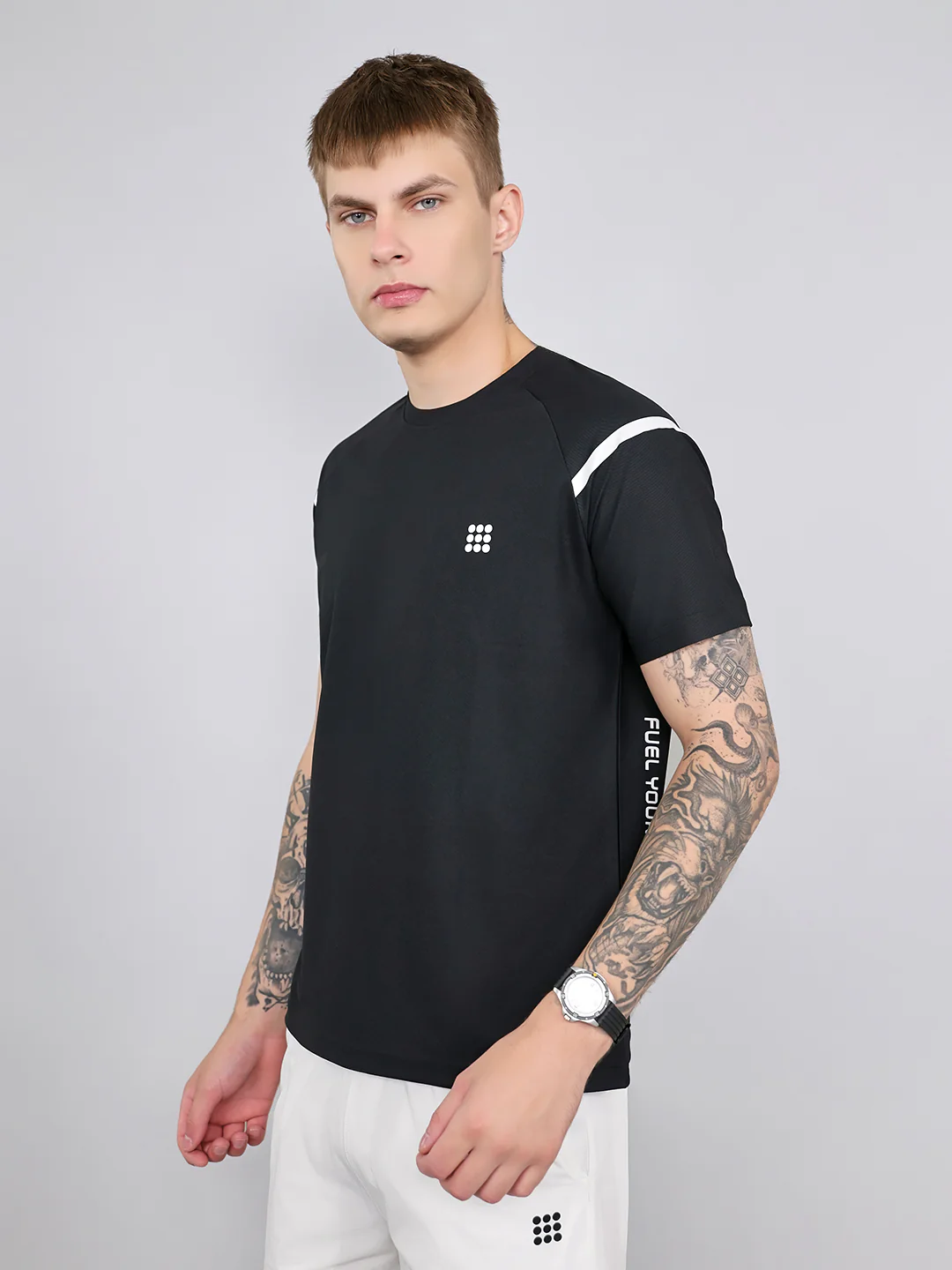 Rock.it Men Black Solid Round Neck Half Sleeve T-Shirt - Image 2