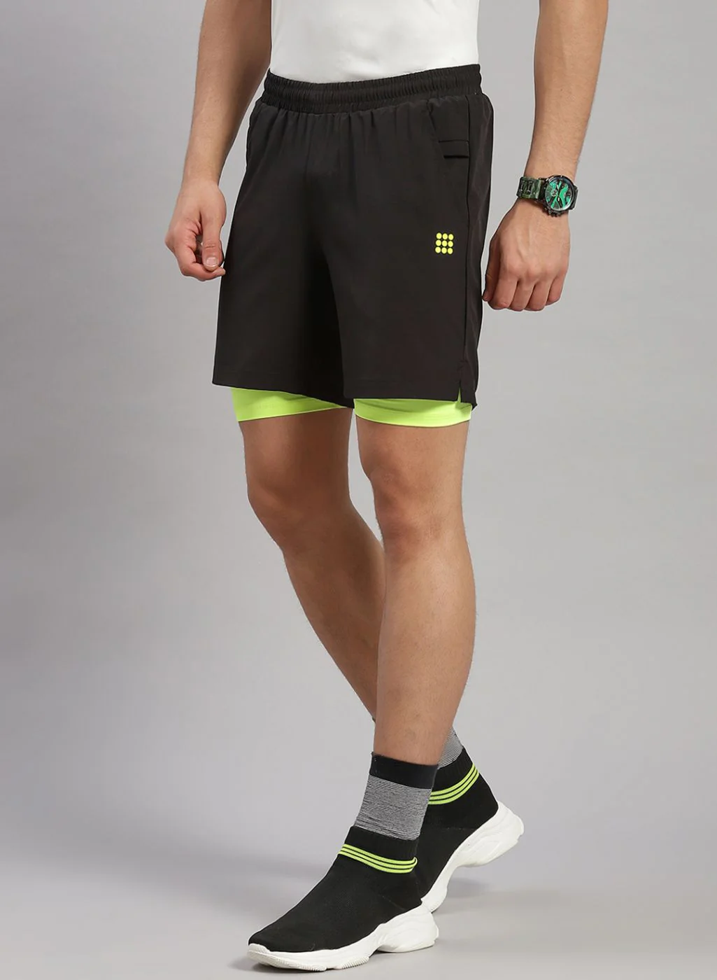 Rock.it Men Black Solid Short - Image 4